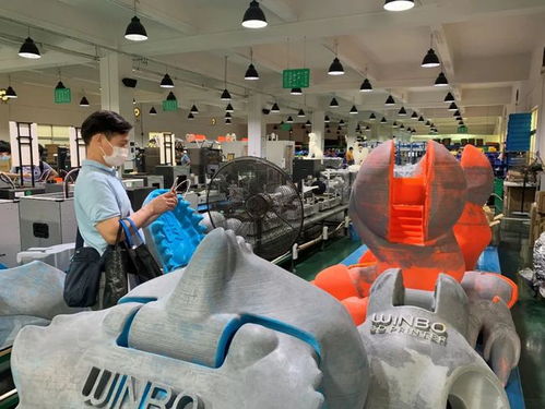感受3D打印技术魅力 省科技进步活动月活动在广州白云站举行